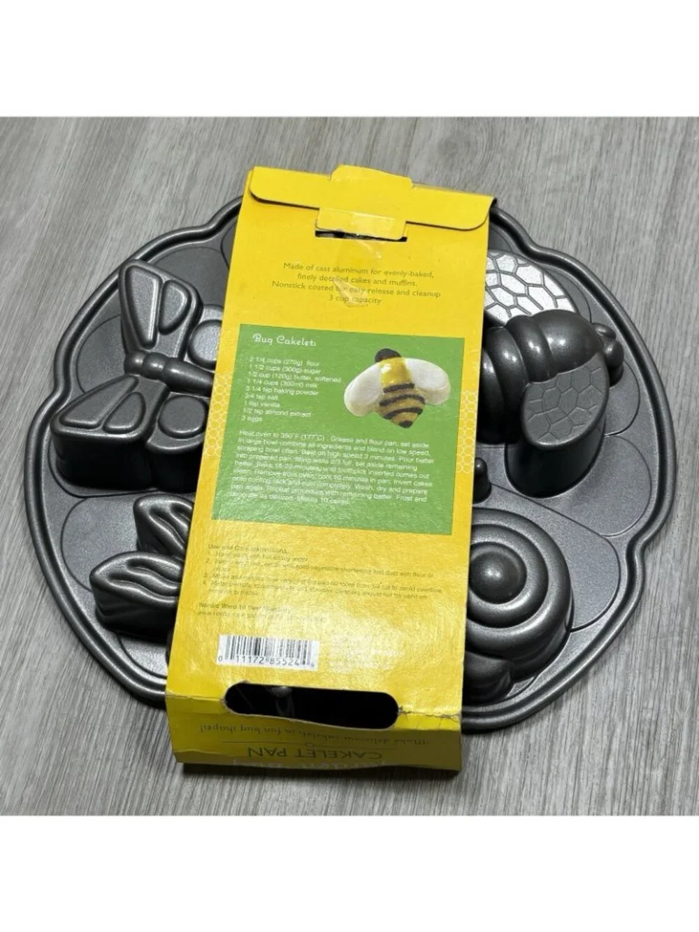 Nordic Ware Cakelet Pan Backyard Bugs 5 Cups Spring Ladybug Butterfly Dragonfly